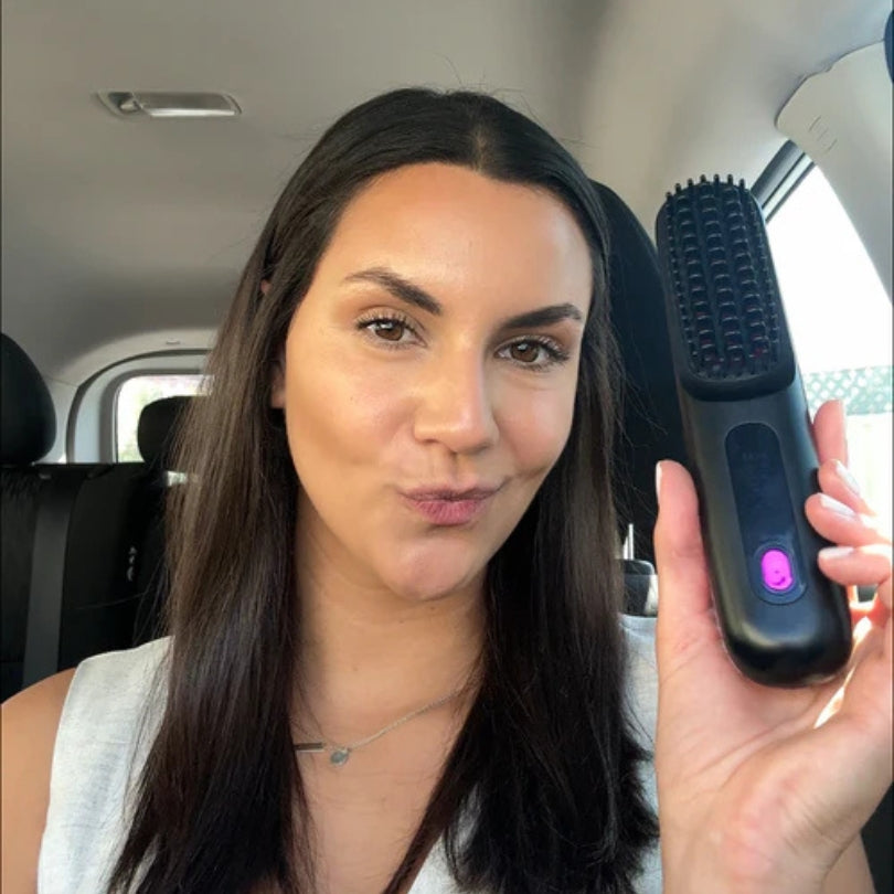 GoBrush PRO – Cordless Straightening Brush.