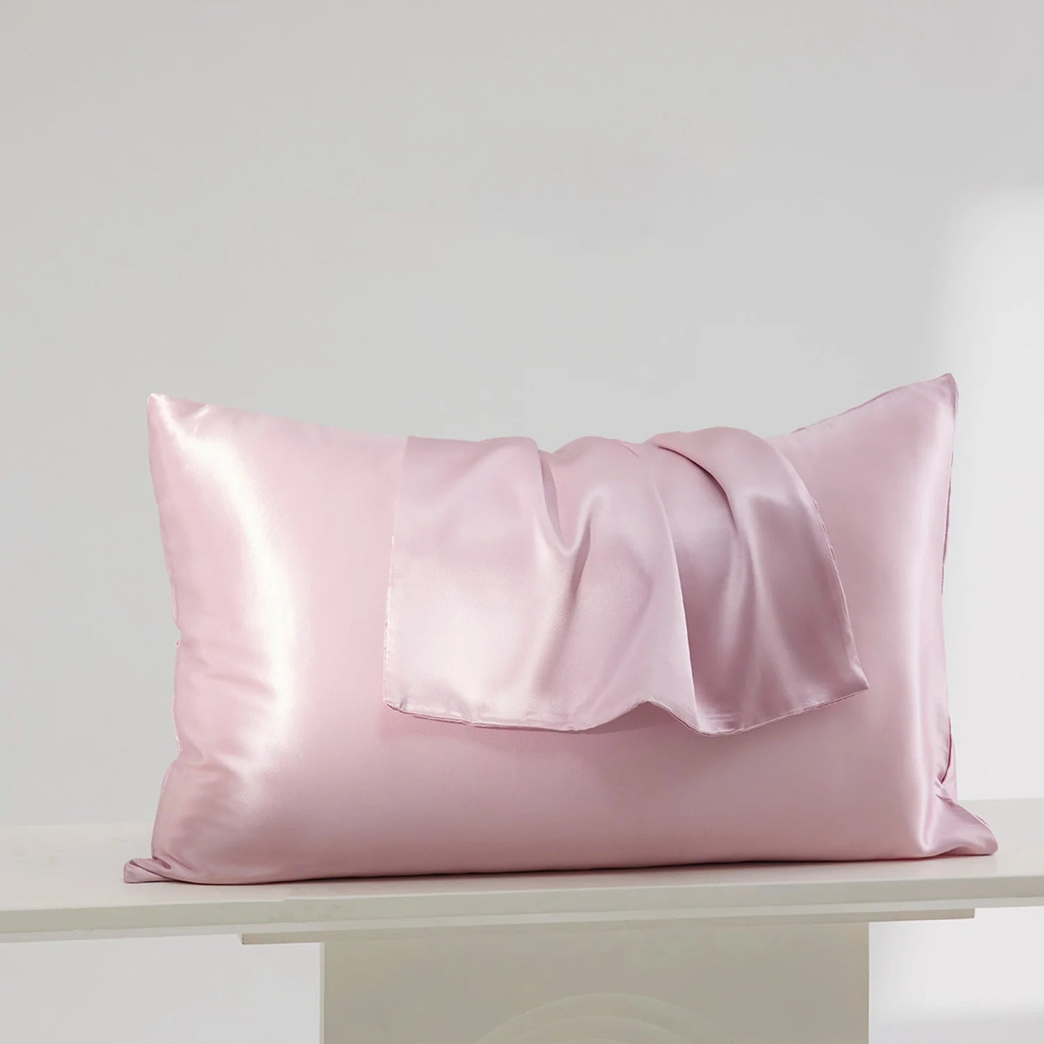 Silky Sleep Set – 4-in-1 Pillowcase & Hair Accessories Bundle